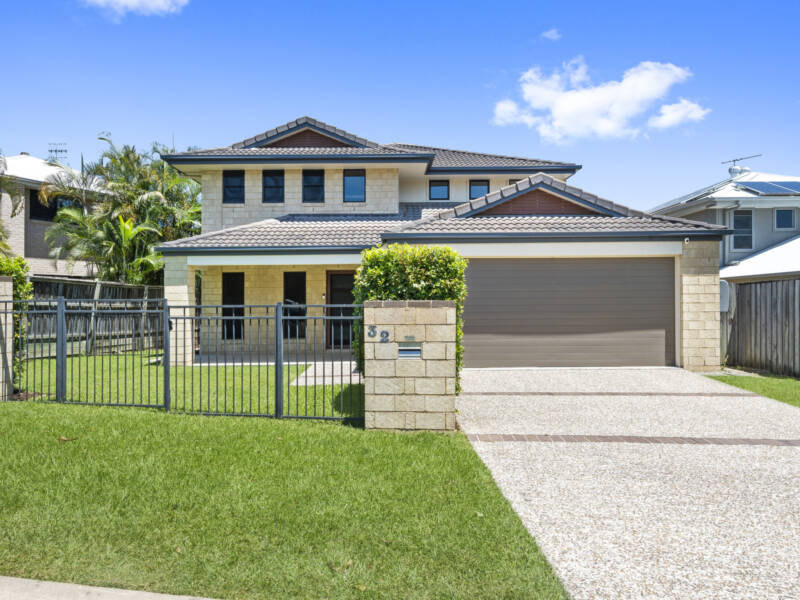 32 Long Island Drive, Windaroo, QLD 4207 AUS