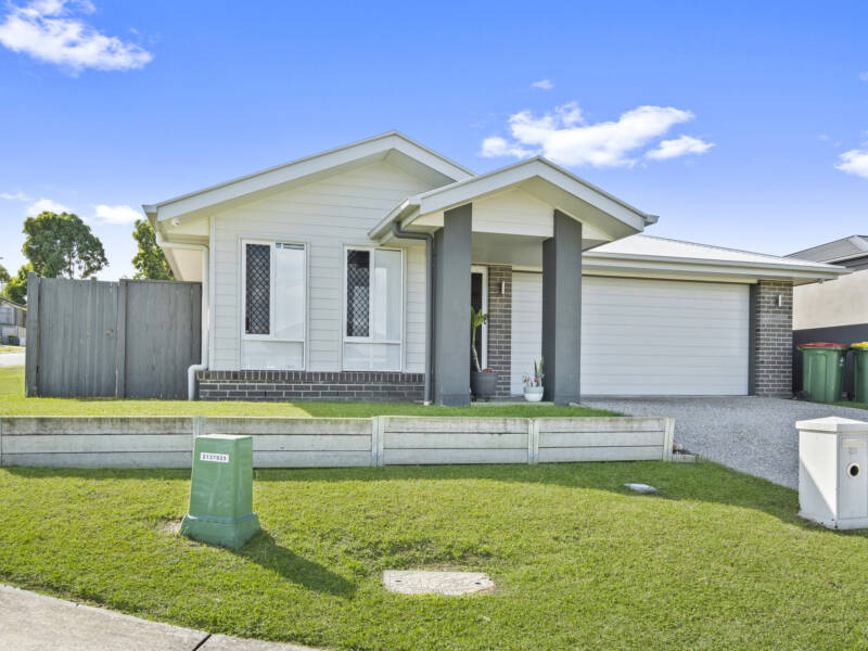 29 Arkose Street, Yarrabilba, QLD 4207 AUS