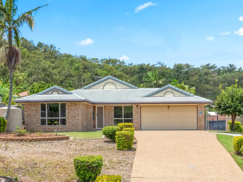 20 Peace Crt, Mount Warren Park, QLD 4207 AUS