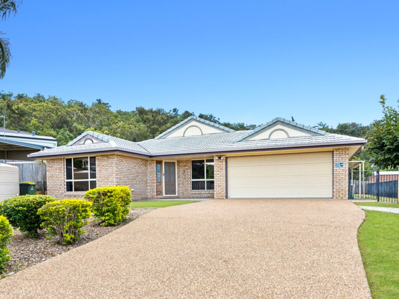 20 Peace Crt, Mount Warren Park, QLD 4207 AUS