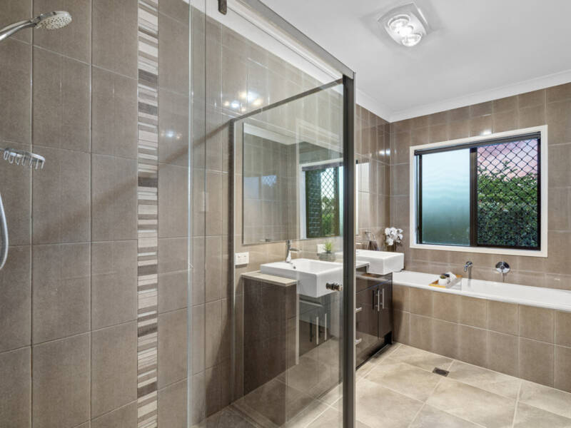 5-7 Corymbia Close, Beaudesert, QLD 4285 AUS
