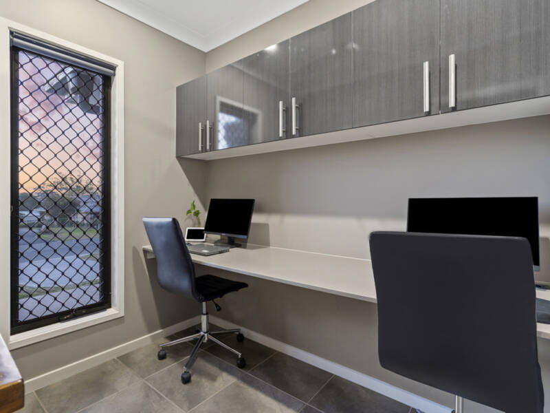5-7 Corymbia Close, Beaudesert, QLD 4285 AUS