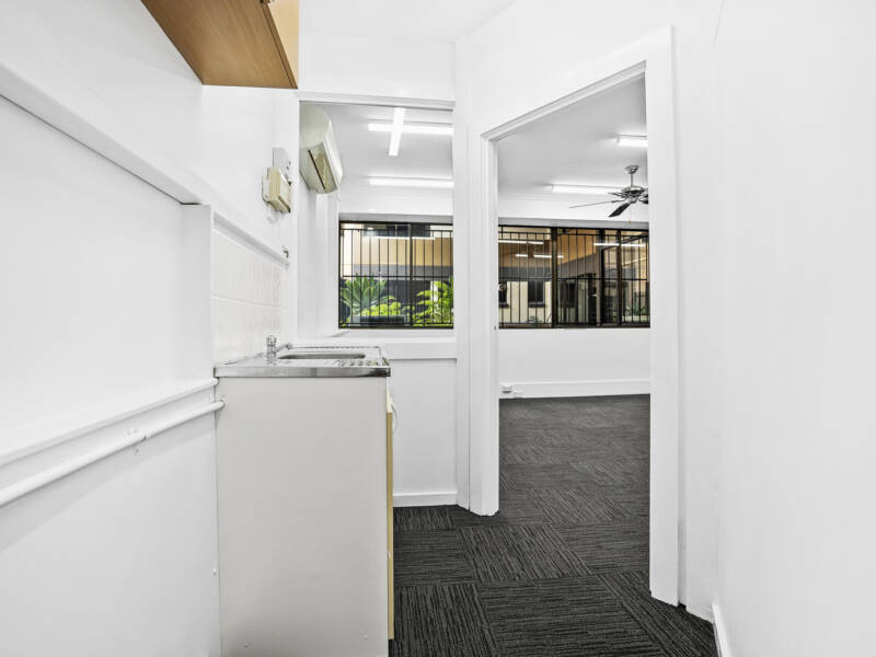 1 & 2/92 George Street, Beenleigh, QLD 4207 AUS