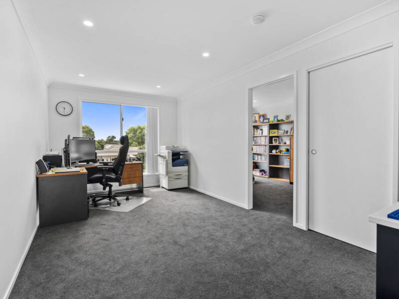 19 Susan Godfrey Drive, Windaroo, QLD 4207 AUS