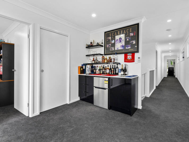 19 Susan Godfrey Drive, Windaroo, QLD 4207 AUS