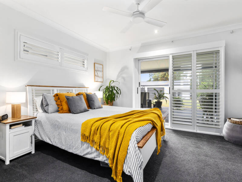 21-23 Warren Crt, Logan Village, QLD 4207 AUS
