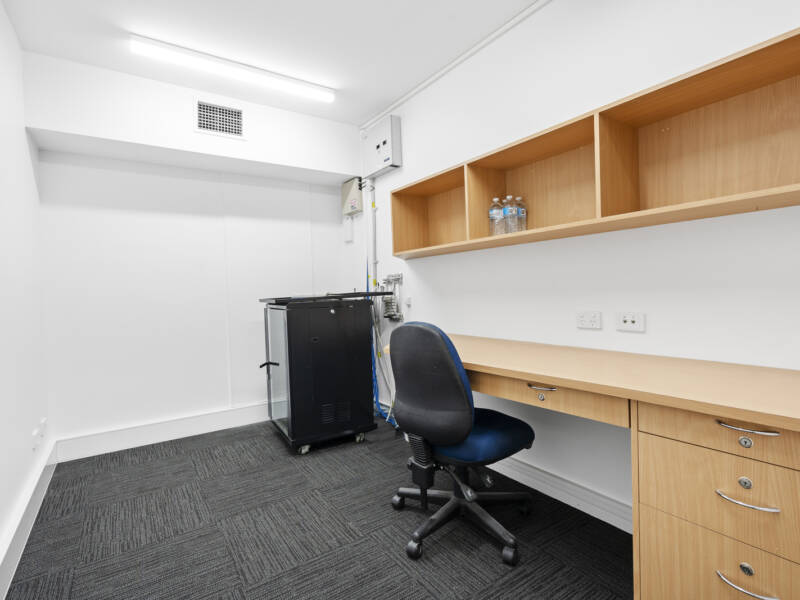 5 & 6/92 George Street, Beenleigh, QLD 4207 AUS