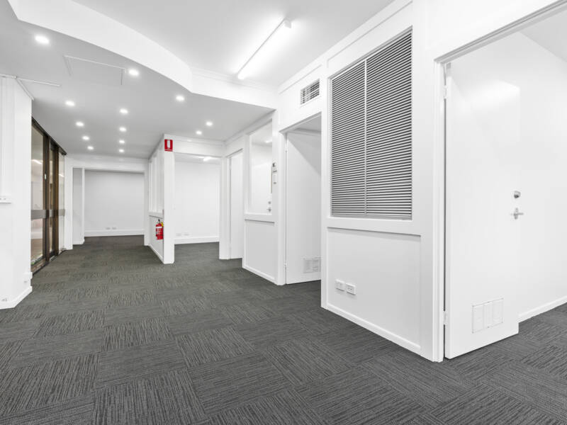5 & 6/92 George Street, Beenleigh, QLD 4207 AUS