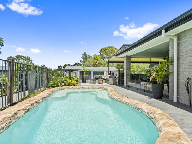21-23 Warren Crt, Logan Village, QLD 4207 AUS