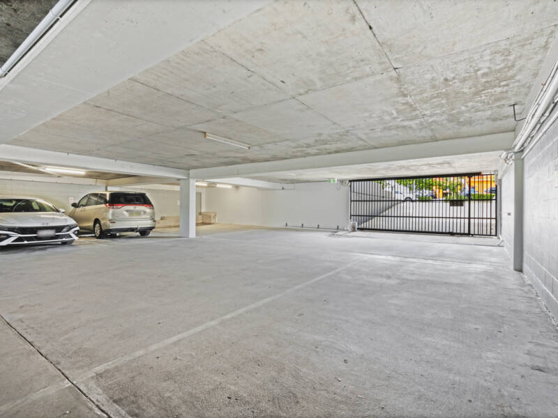 5 & 6/92 George Street, Beenleigh, QLD 4207 AUS