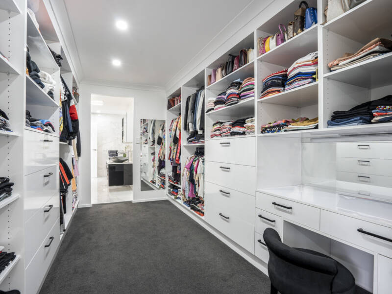 19 Susan Godfrey Drive, Windaroo, QLD 4207 AUS