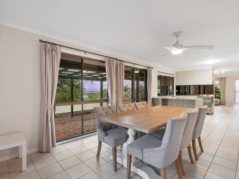13 Manning Court, Mount Warren Park, QLD 4207 AUS