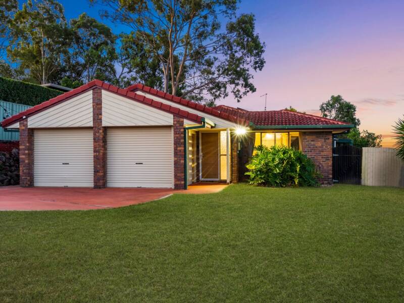 13 Manning Court, Mount Warren Park, QLD 4207 AUS