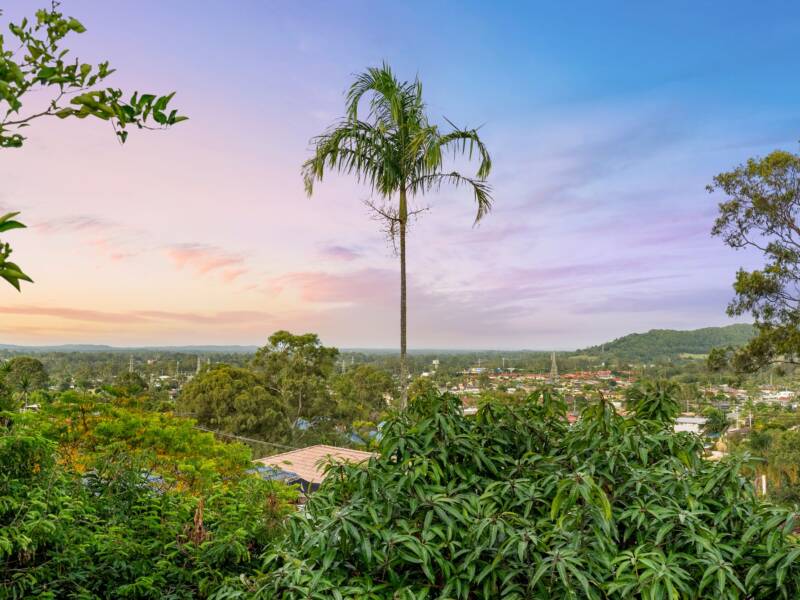 13 Manning Court, Mount Warren Park, QLD 4207 AUS