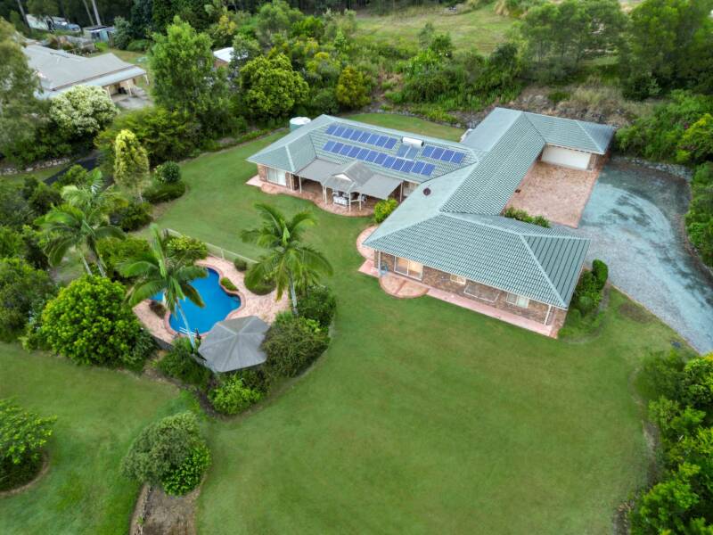 21 Sears Road, Yatala, QLD 4207 AUS