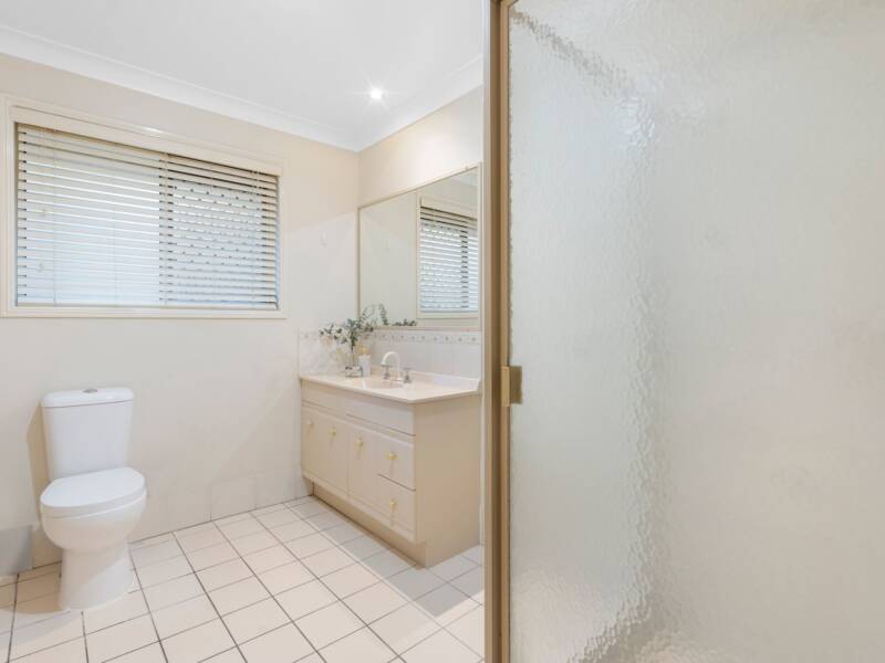 21 Sears Road, Yatala, QLD 4207 AUS