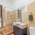 25 The  Avenue, Windaroo, QLD 4207 AUS