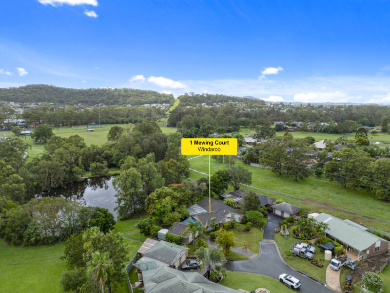 1 Mewing Crt, Windaroo, QLD 4207 AUS