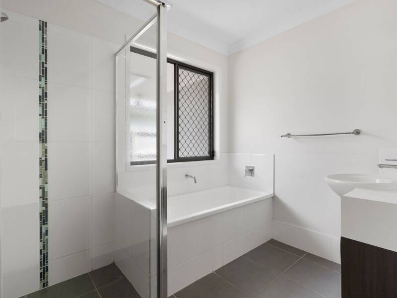 17 Maud Street, Bannockburn, QLD 4207 AUS
