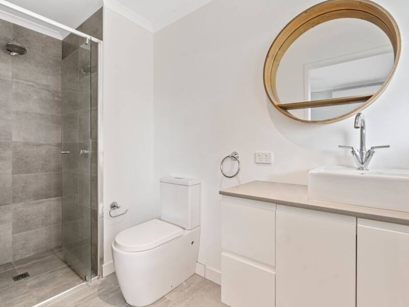 2 Thoms Crescent, Mount Warren Park, QLD 4207 AUS