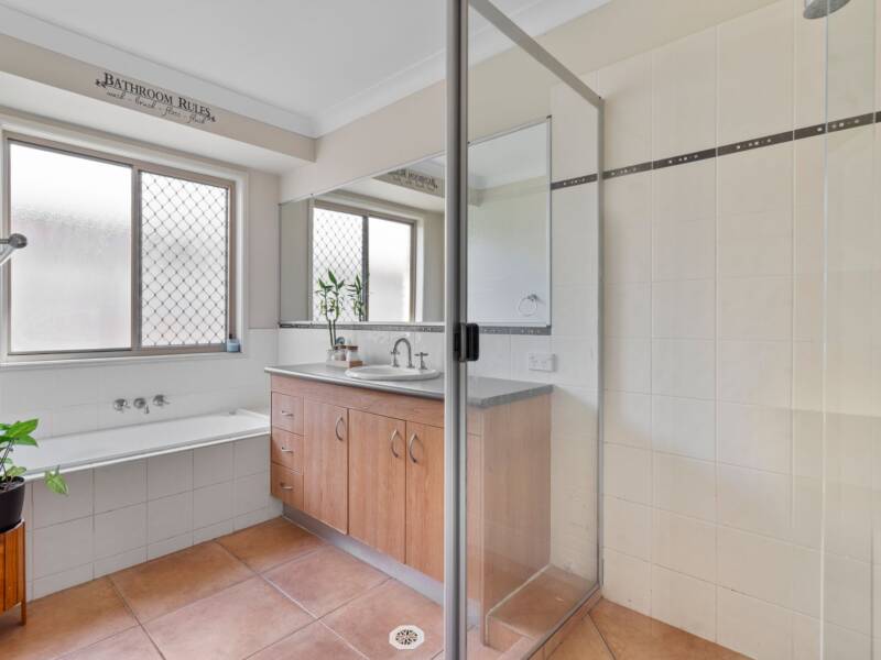 15 Callicoma Court, Ormeau, QLD 4208 AUS