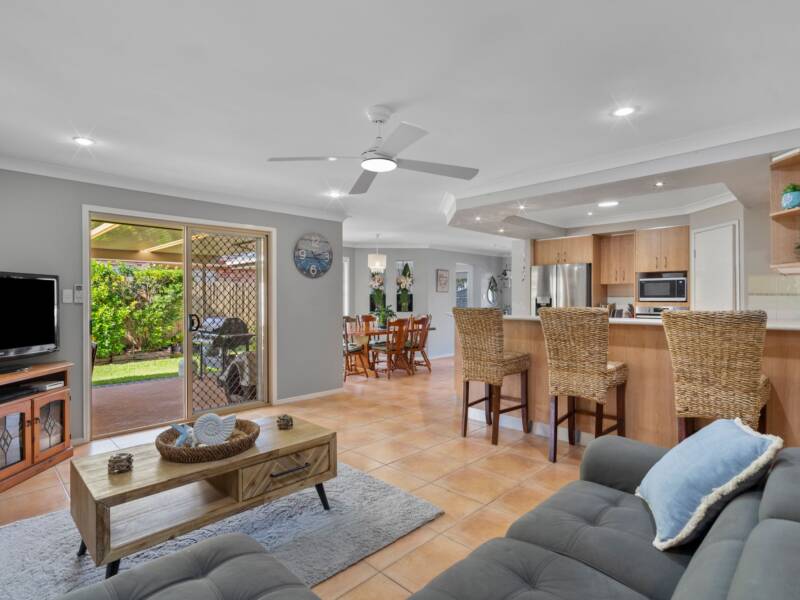 15 Callicoma Court, Ormeau, QLD 4208 AUS