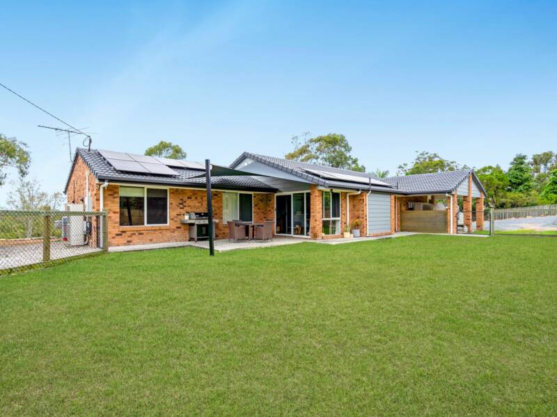 8 Hoopla Hannah Court, Yatala, QLD 4207 AUS