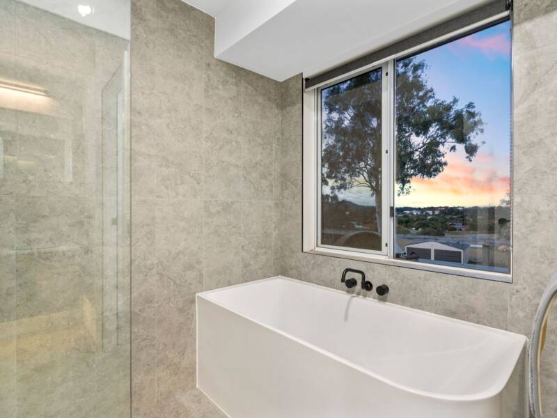 8 Hoopla Hannah Court, Yatala, QLD 4207 AUS