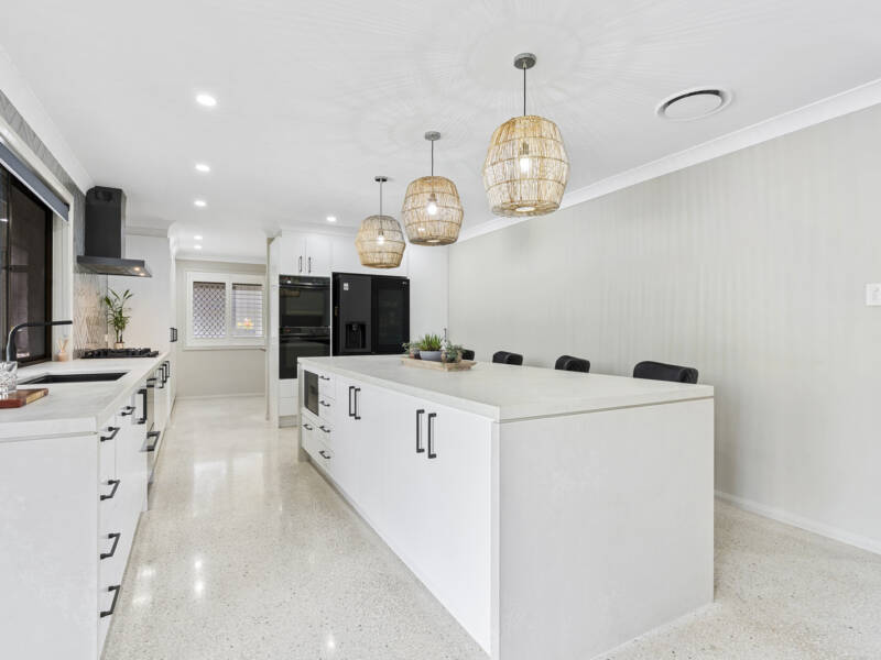 17 Carl Heck Boulevard, Windaroo, QLD 4207 AUS
