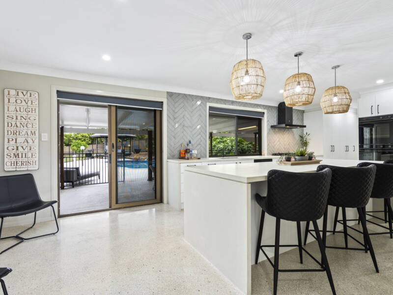 17 Carl Heck Boulevard, Windaroo, QLD 4207 AUS