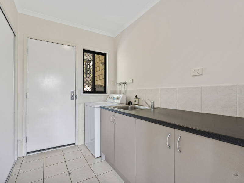 28-30 New Horizon Avenue, Bahrs Scrub, QLD 4207 AUS