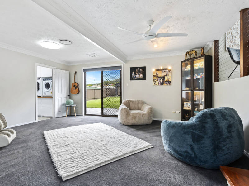 17 Carl Heck Boulevard, Windaroo, QLD 4207 AUS