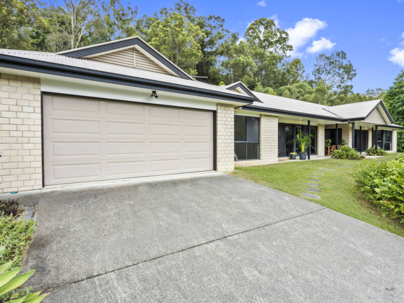 28-30 New Horizon Avenue, Bahrs Scrub, QLD 4207 AUS