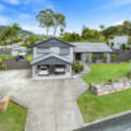 17 Carl Heck Boulevard, Windaroo, QLD 4207 AUS