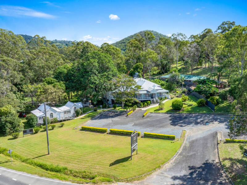 180 Beaudesert-Beenleigh Road, Windaroo, QLD 4207 AUS