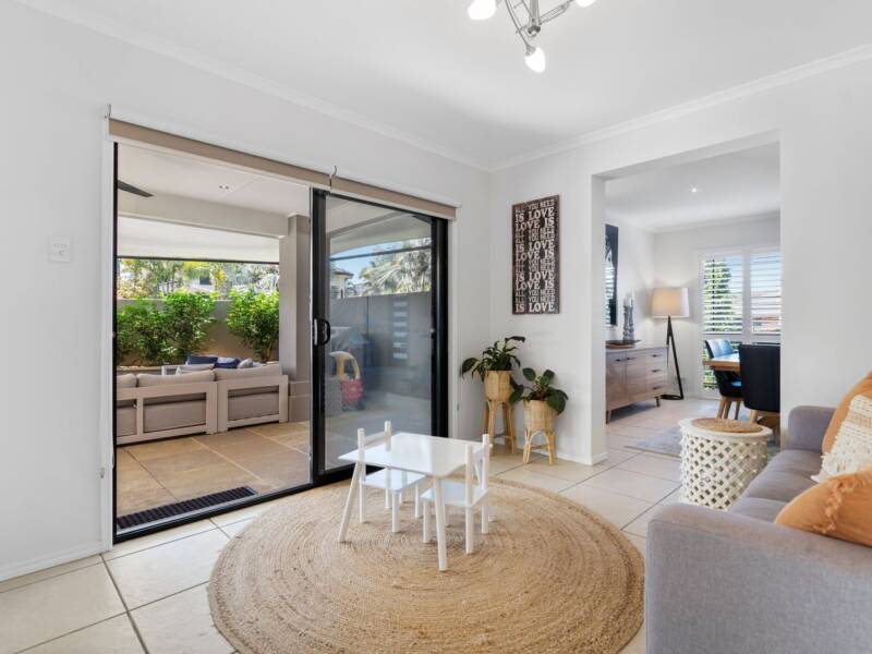 2 River Breeze Court, Windaroo, QLD 4207 AUS