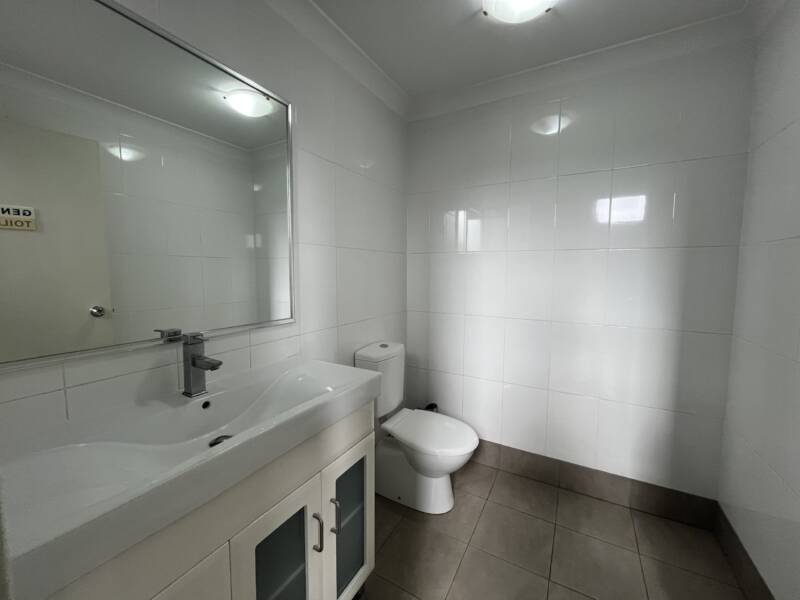 1/16 Maiella Street, Stapylton, QLD 4207 AUS