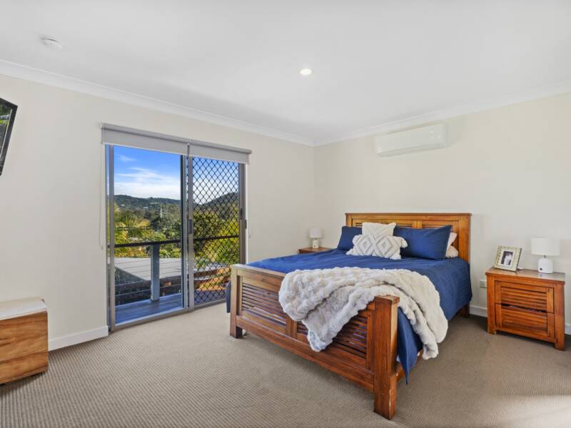 9 Lenna Court, Mount Warren Park, QLD 4207 AUS