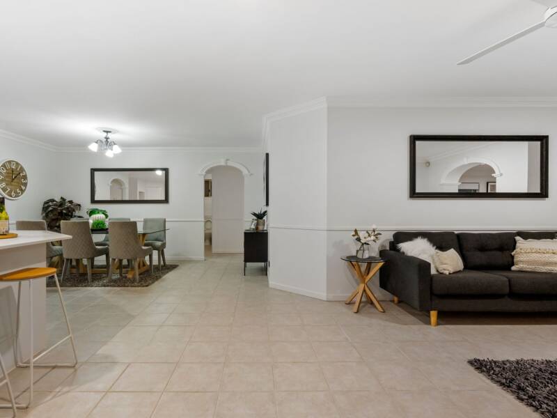 19-21 Bahrview Drive, Bahrs Scrub, QLD 4207 AUS