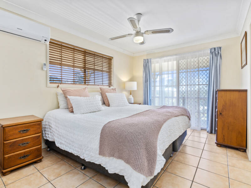 10 Helisma Crt, Mount Warren Park, QLD 4207 AUS