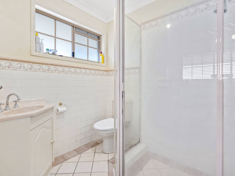 10 Helisma Crt, Mount Warren Park, QLD 4207 AUS