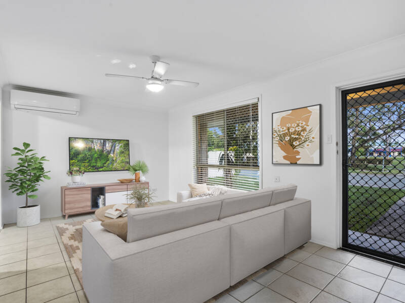 23 Rochester Drive, Mount Warren Park, QLD 4207 AUS