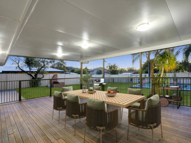 23 Rochester Drive, Mount Warren Park, QLD 4207 AUS