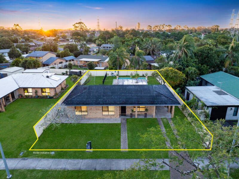 23 Rochester Drive, Mount Warren Park, QLD 4207 AUS