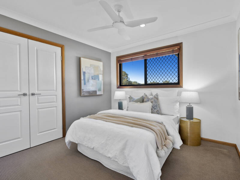 21 Lake Breeze Drive, Windaroo, QLD 4207 AUS