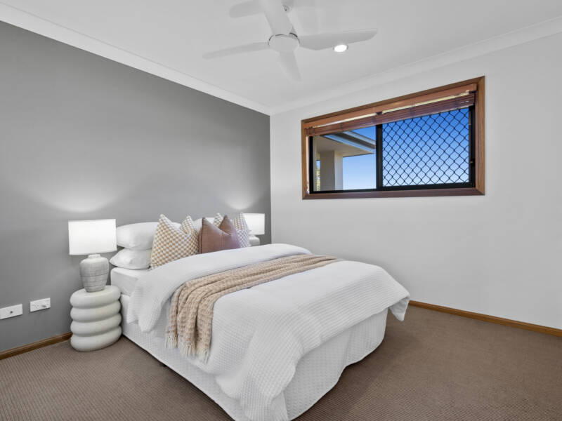 21 Lake Breeze Drive, Windaroo, QLD 4207 AUS