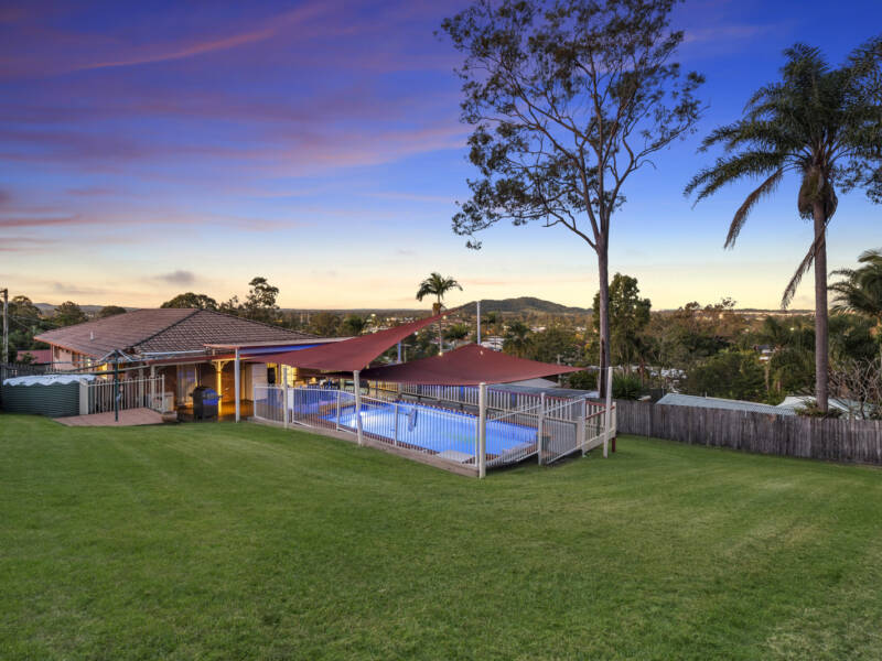 10 Helisma Crt, Mount Warren Park, QLD 4207 AUS