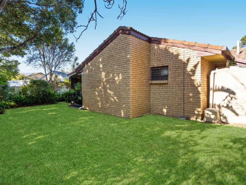 17 Schweitzer Street, Mount Warren Park, QLD 4207 AUS