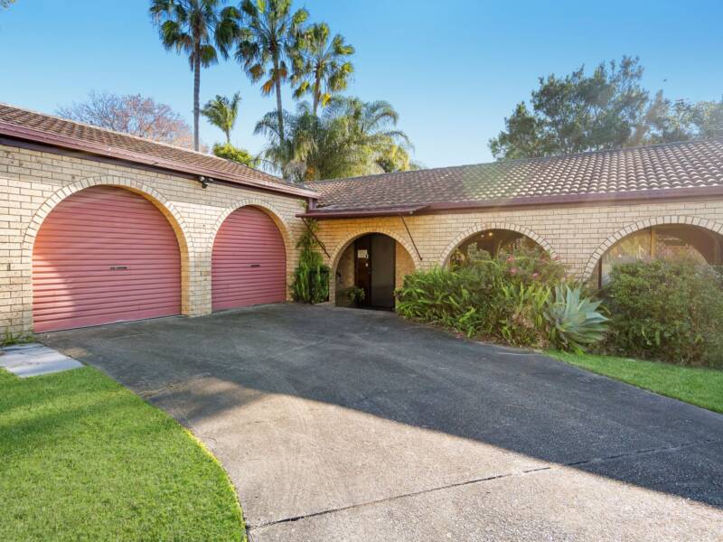 17 Schweitzer Street, Mount Warren Park, QLD 4207 AUS