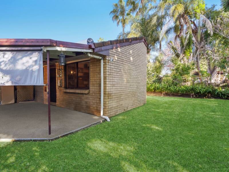 17 Schweitzer Street, Mount Warren Park, QLD 4207 AUS